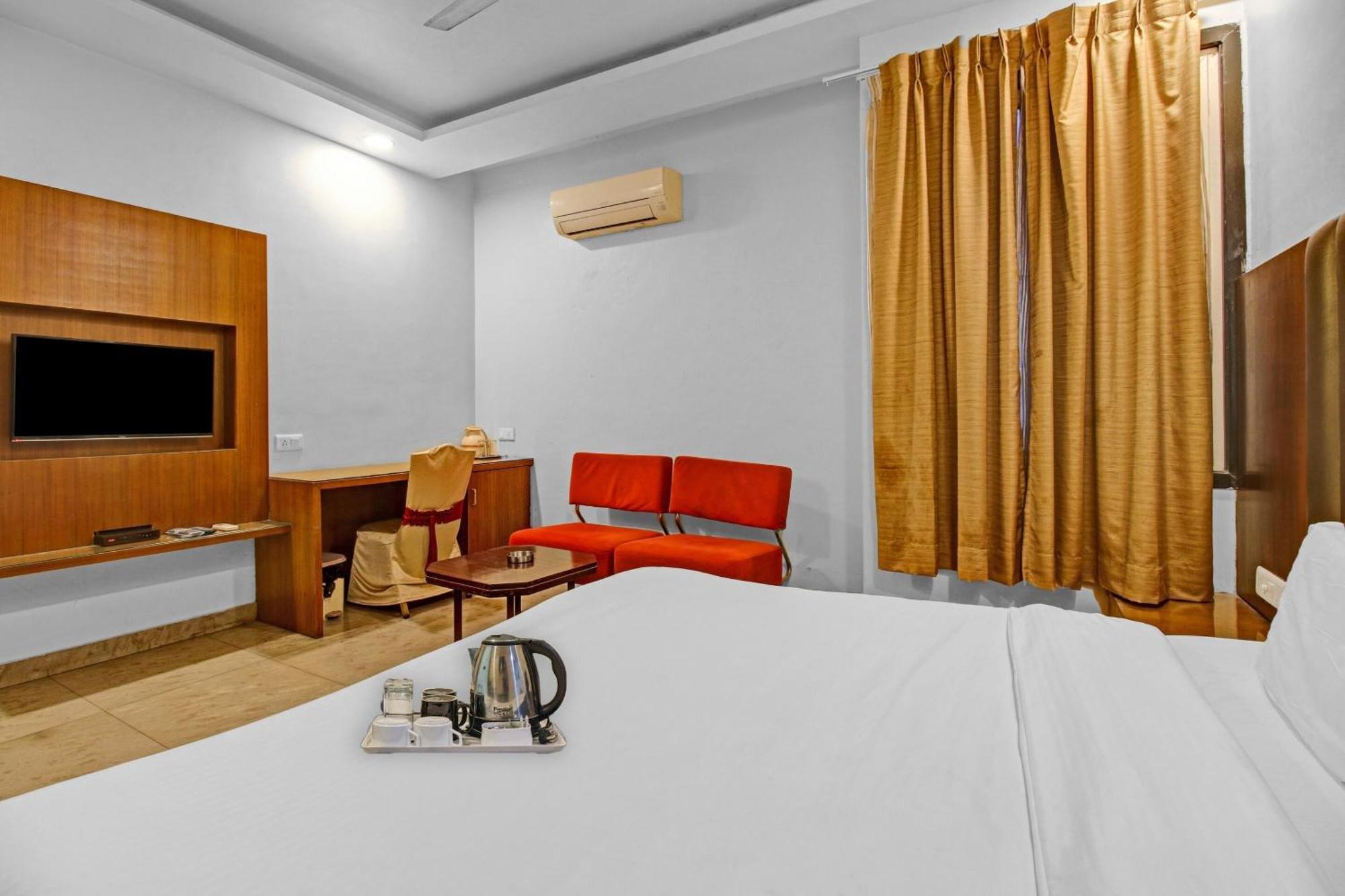 Hotel Collection O Surya Bhopal Esterno foto