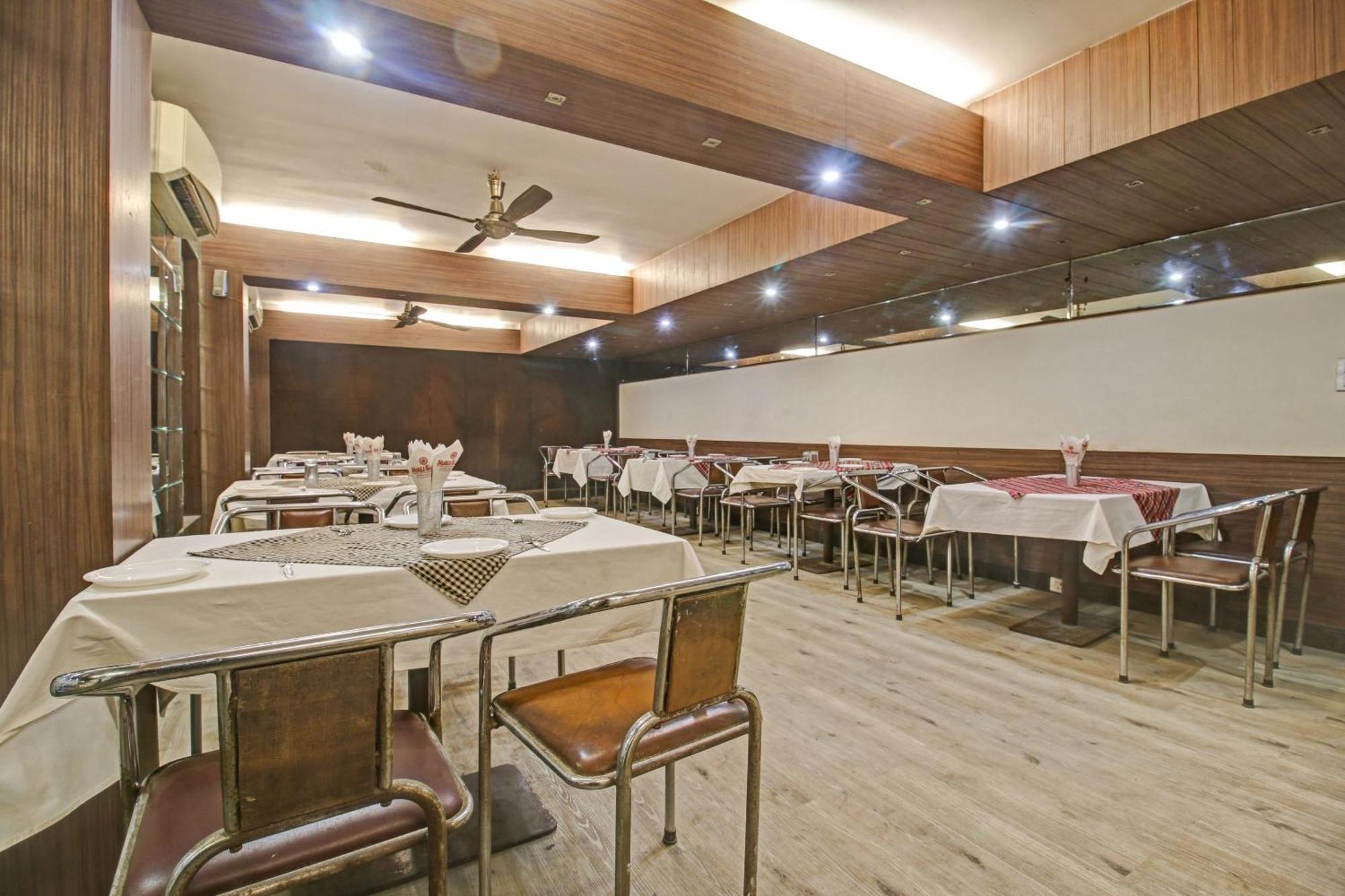 Hotel Collection O Surya Bhopal Esterno foto
